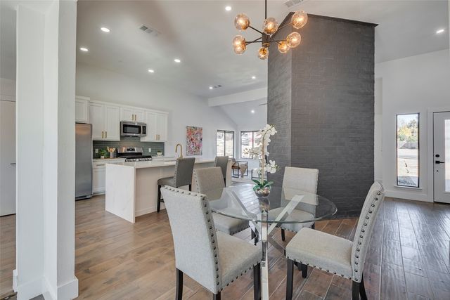 5607 Emrose Circle, Dallas, TX 75227