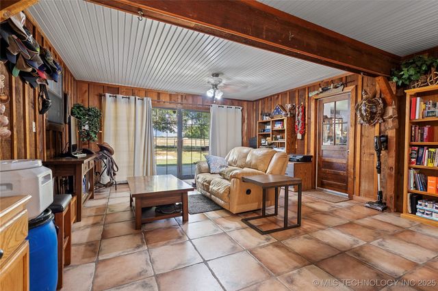 656 Evergreen Street, Lone Grove, OK 73443