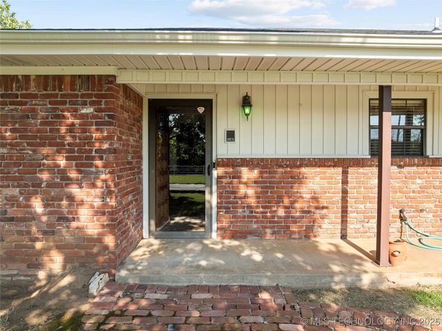 656 Evergreen Street, Lone Grove, OK 73443