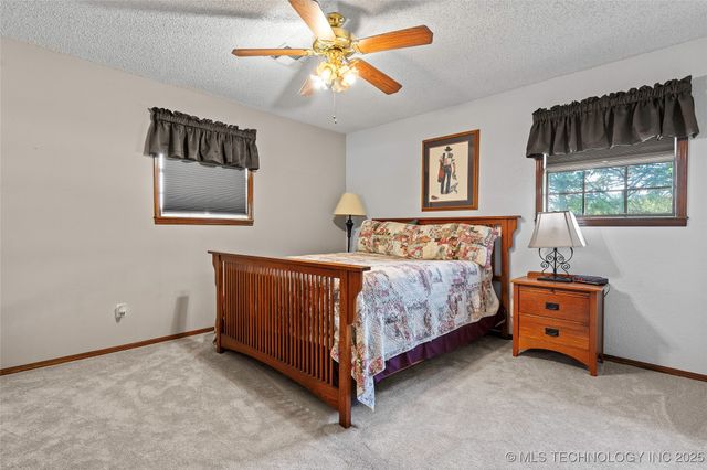 656 Evergreen Street, Lone Grove, OK 73443