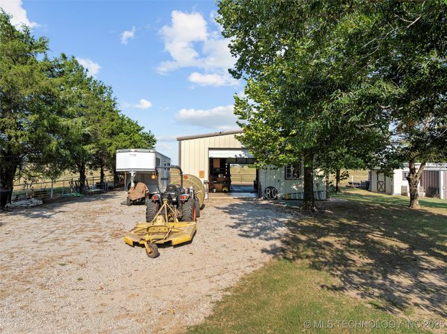 656 Evergreen Street, Lone Grove, OK 73443