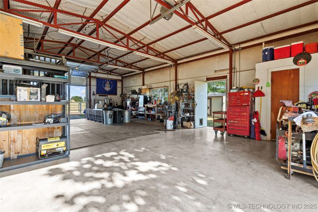 656 Evergreen Street, Lone Grove, OK 73443