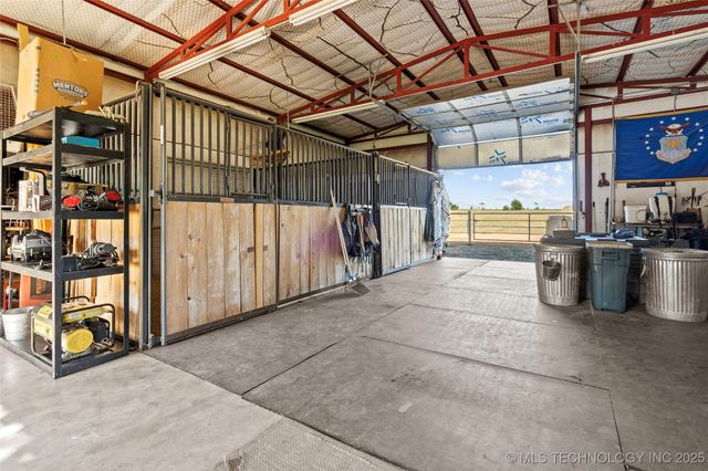 656 Evergreen Street, Lone Grove, OK 73443