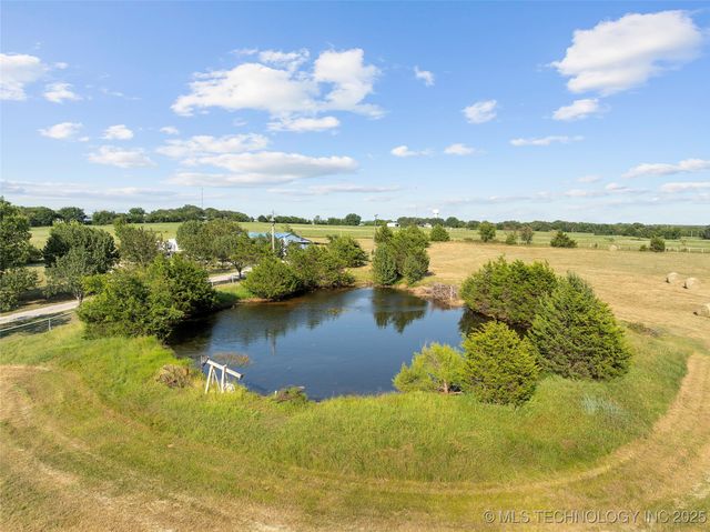 656 Evergreen Street, Lone Grove, OK 73443