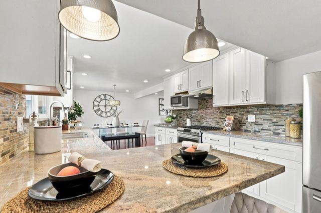 48326 Purpleleaf Street, Fremont, CA 94539