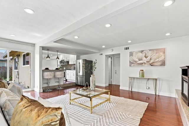 48326 Purpleleaf Street, Fremont, CA 94539