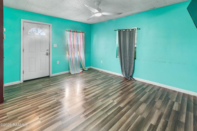 1457 Louisiana 743, Opelousas, LA 70570