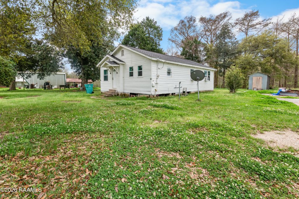 1457 Louisiana 743, Opelousas, LA 70570