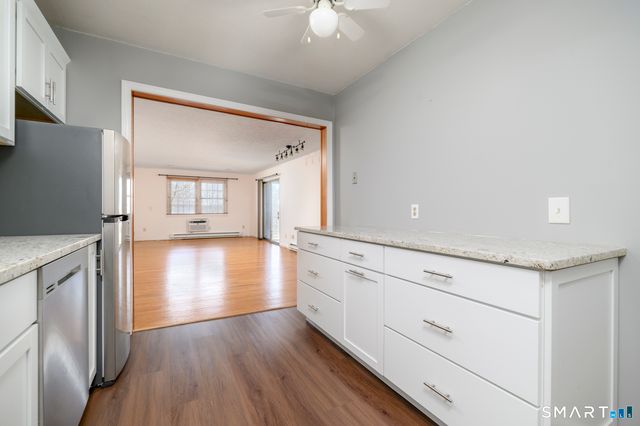 185 Melba Street 305, Milford, CT 06460