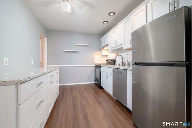 185 Melba Street 305, Milford, CT 06460