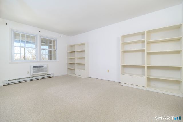 185 Melba Street 305, Milford, CT 06460