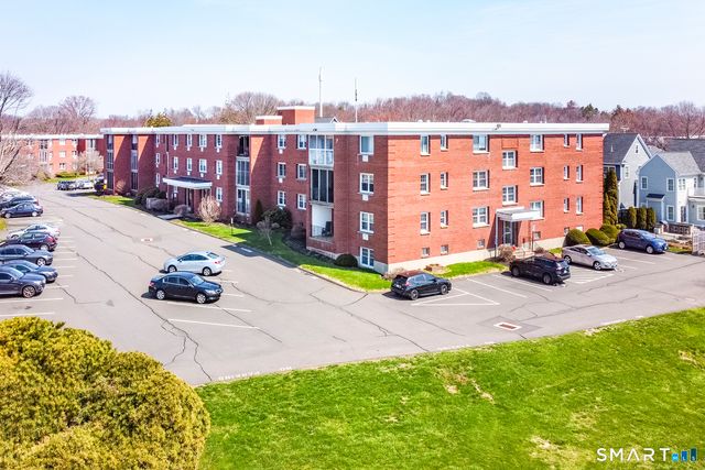 185 Melba Street 305, Milford, CT 06460