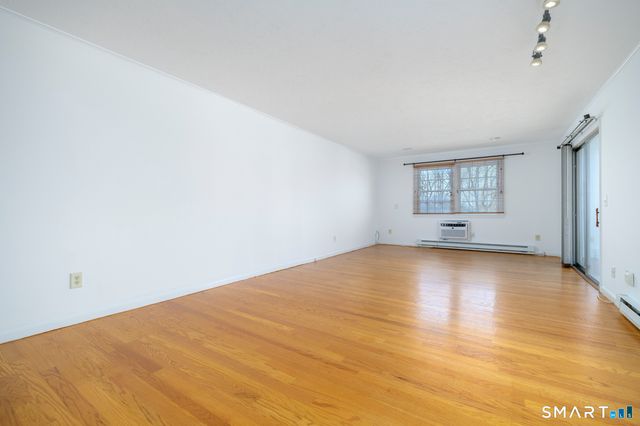 185 Melba Street 305, Milford, CT 06460