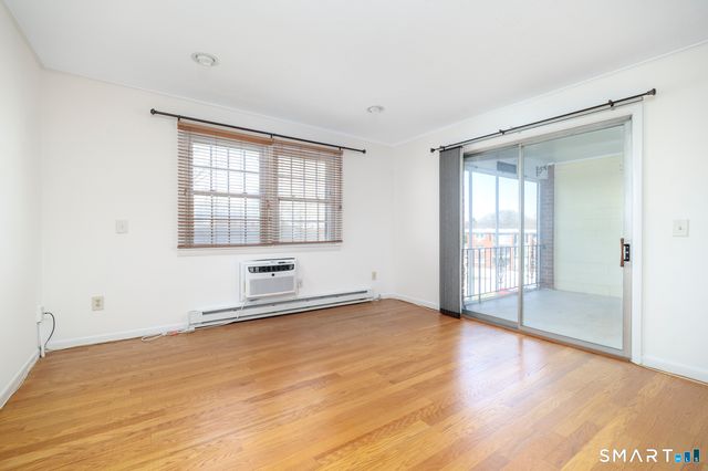 185 Melba Street 305, Milford, CT 06460