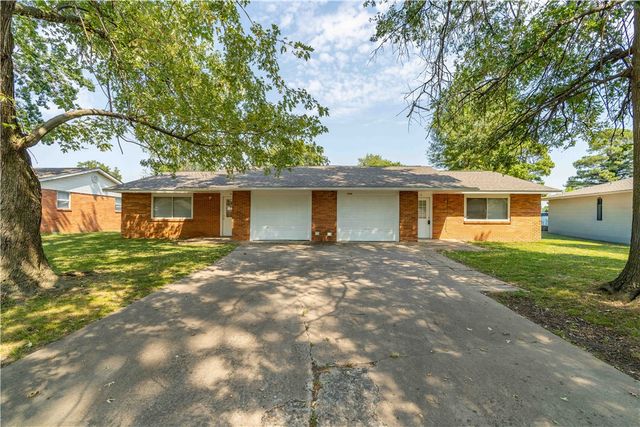 1906 Westwood Avenue, Springdale, AR 72762
