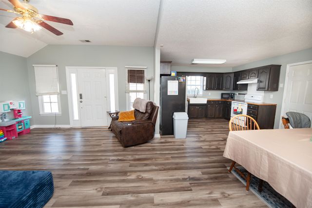 403 Brianna Drive, Boiling Springs, SC 29316