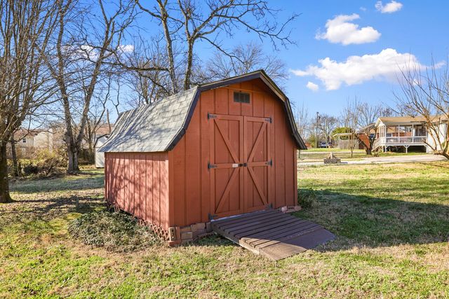 363 Leo Ln, Nashville, TN 37211