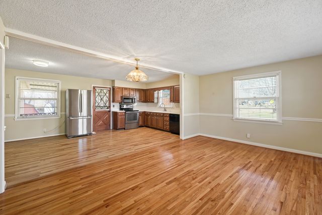 363 Leo Ln, Nashville, TN 37211