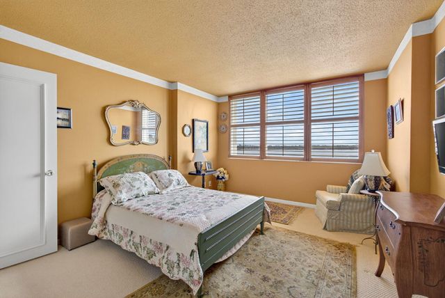 2600 N Flagler Drive 610, West Palm Beach, FL 33407