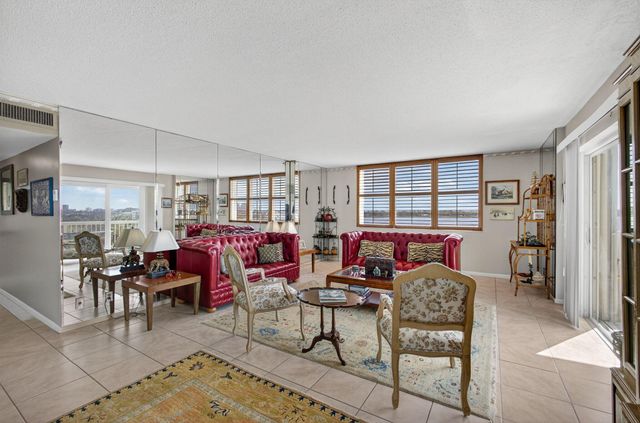 2600 N Flagler Drive 610, West Palm Beach, FL 33407