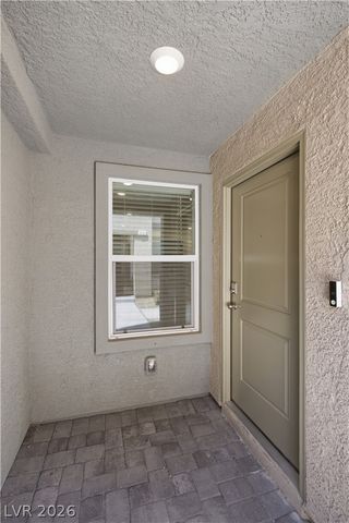 4990 Pear Mesa Avenue, Las Vegas, NV 89139