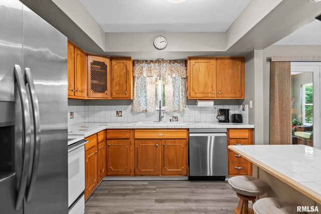 9 BLACKBERRY Run, Springfield, IL 62704