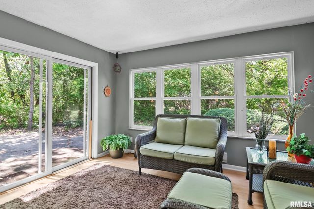 9 BLACKBERRY Run, Springfield, IL 62704