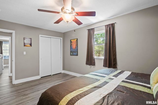 9 BLACKBERRY Run, Springfield, IL 62704