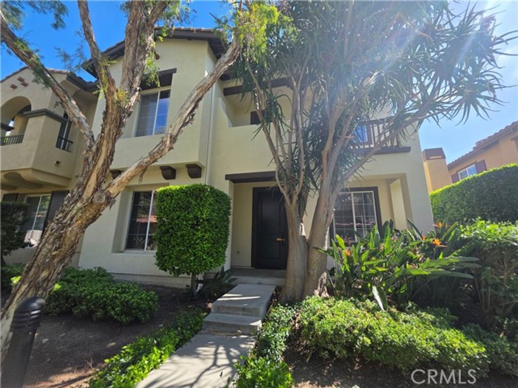 71 Wonderland, Irvine, CA 92620