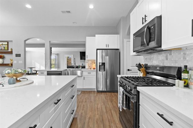 22048 Stone Creek Lane, Montgomery, TX 77316