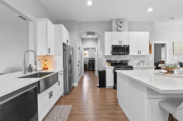 22048 Stone Creek Lane, Montgomery, TX 77316