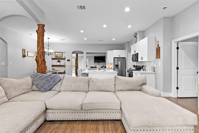 22048 Stone Creek Lane, Montgomery, TX 77316