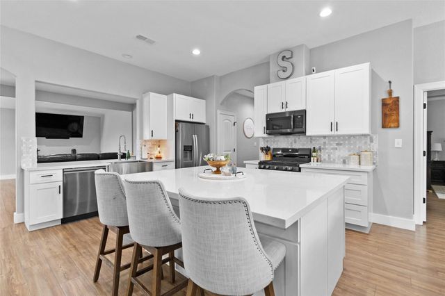 22048 Stone Creek Lane, Montgomery, TX 77316