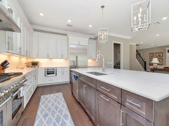 4508 W VASCONIA STREET, Tampa, FL 33629