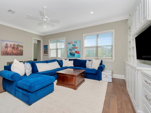 4508 W VASCONIA STREET, Tampa, FL 33629