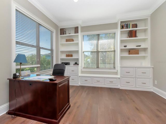 4508 W VASCONIA STREET, Tampa, FL 33629