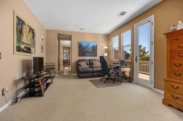 970 Idyllwild Way, San Marcos, CA 92078