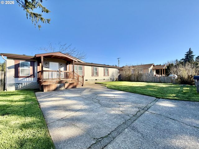 1863 INLAND Way, Springfield, OR 97477