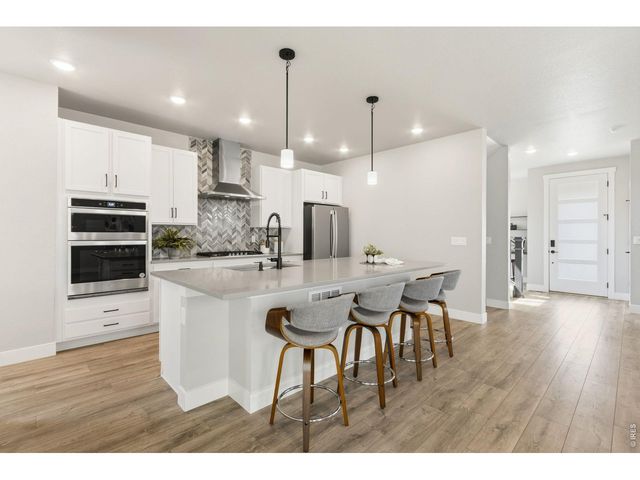 6071 Goodnight Ave, Timnath, CO 80547