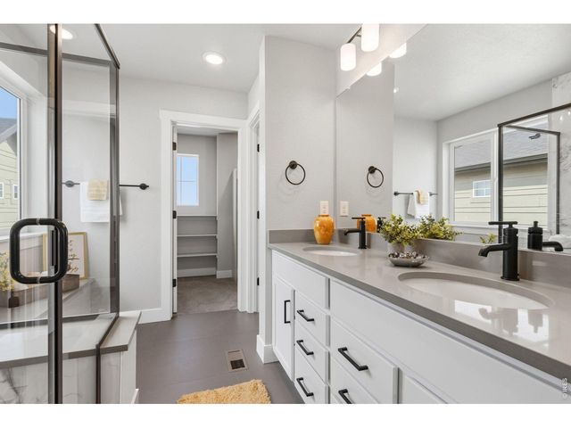6071 Goodnight Ave, Timnath, CO 80547