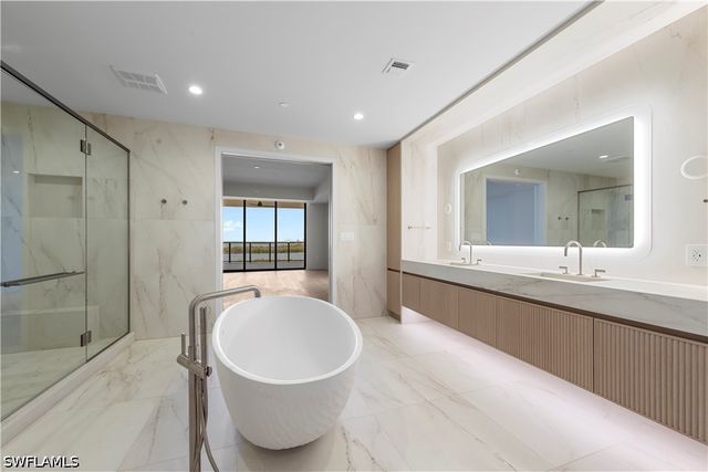 5100 Seagrass BLVD 503, Bonita Springs, FL 34134