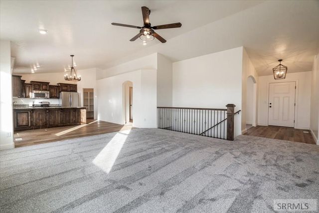 1382 N 750 E, Shelley, ID 83274