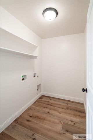 1382 N 750 E, Shelley, ID 83274