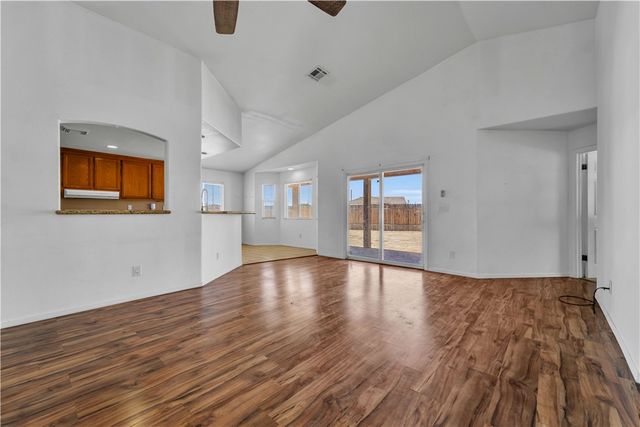 21741 Ives Court, California City, CA 93505
