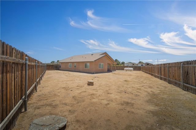 21741 Ives Court, California City, CA 93505