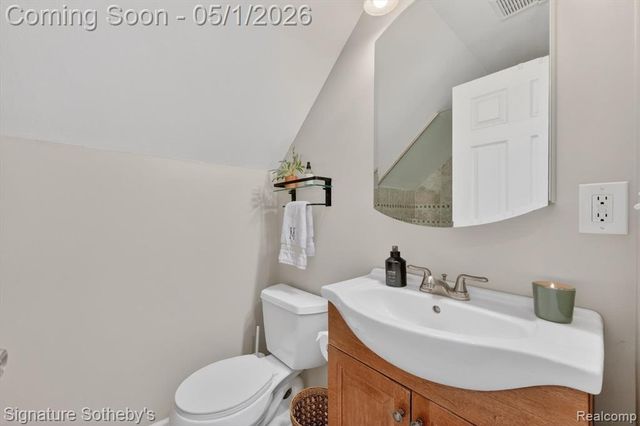 3210 N Altadena Avenue, Royal Oak, MI 48073