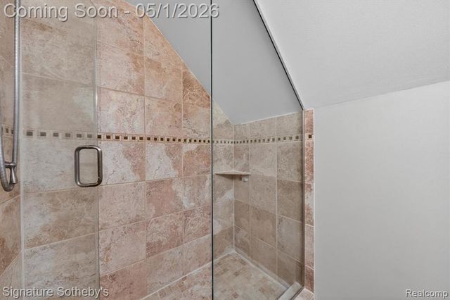 3210 N Altadena Avenue, Royal Oak, MI 48073