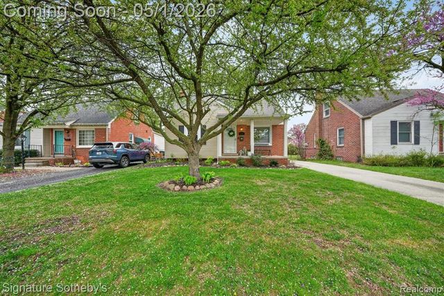 3210 N Altadena Avenue, Royal Oak, MI 48073