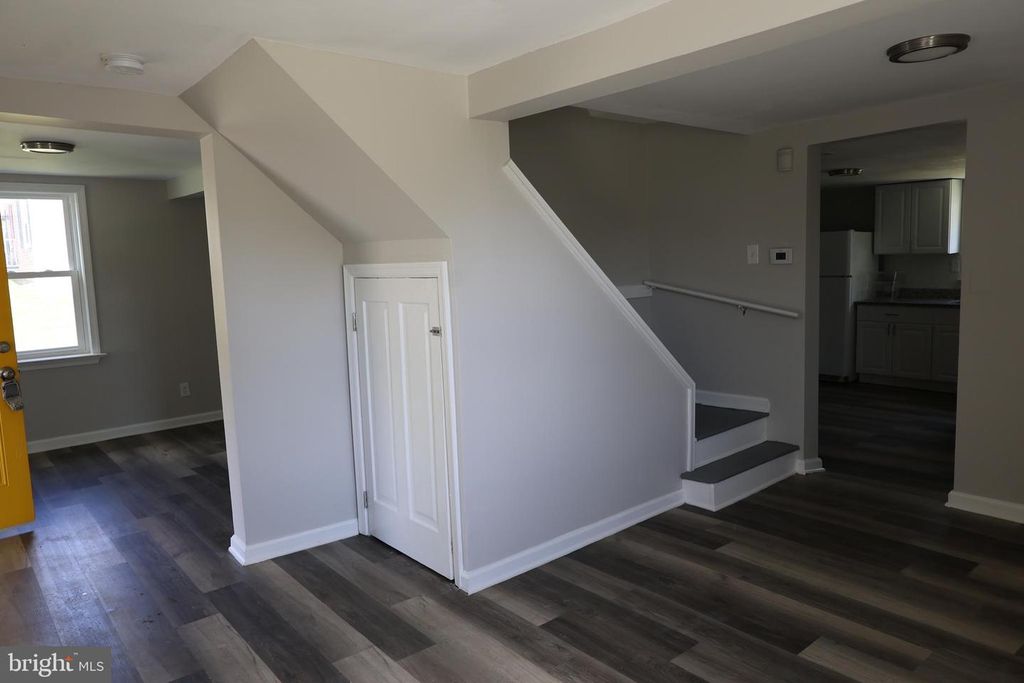 Image 15 of property listing at 6213 APPLETOWN RD, Boonsboro, MD 21713