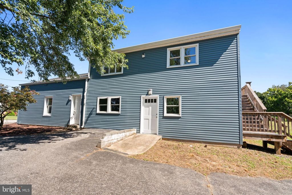 14711 CARSON DR, Burtonsville, MD 20866